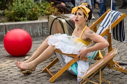 Straßenkunstfestival zum Altländer Blütenfest 2026&nbsp;&copy;&nbsp;Holiday on delay